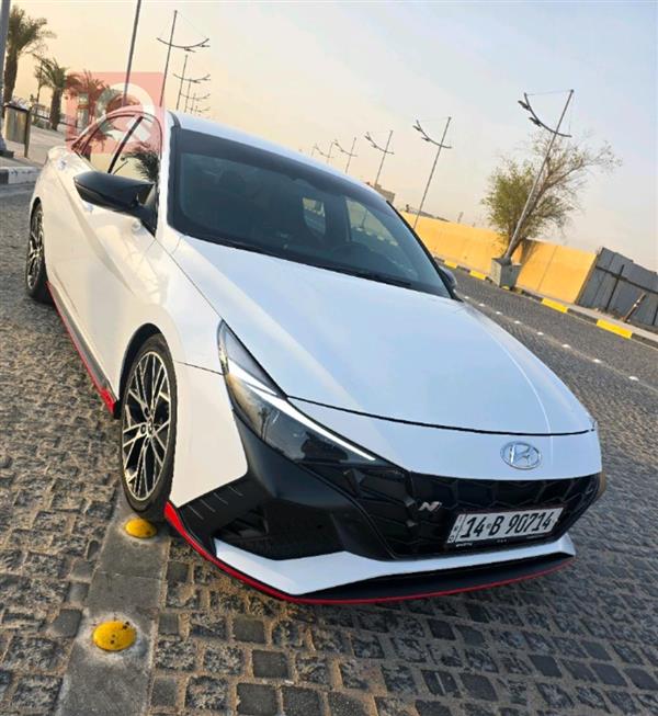 Hyundai Elantra 2022 for sale in Iraq - Basra